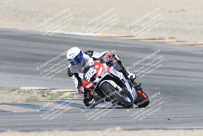 media/Oct-05-2025-CVMA (Sun) [[beeef4f201]]/Race 10-Formula Lightweight Twins Shootout/